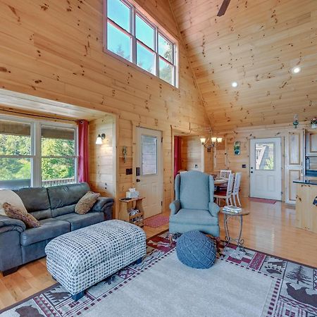 Warm And Cozy Cabin With Deck On Top Of The Blue Ridge Fancy Gap 외부 사진