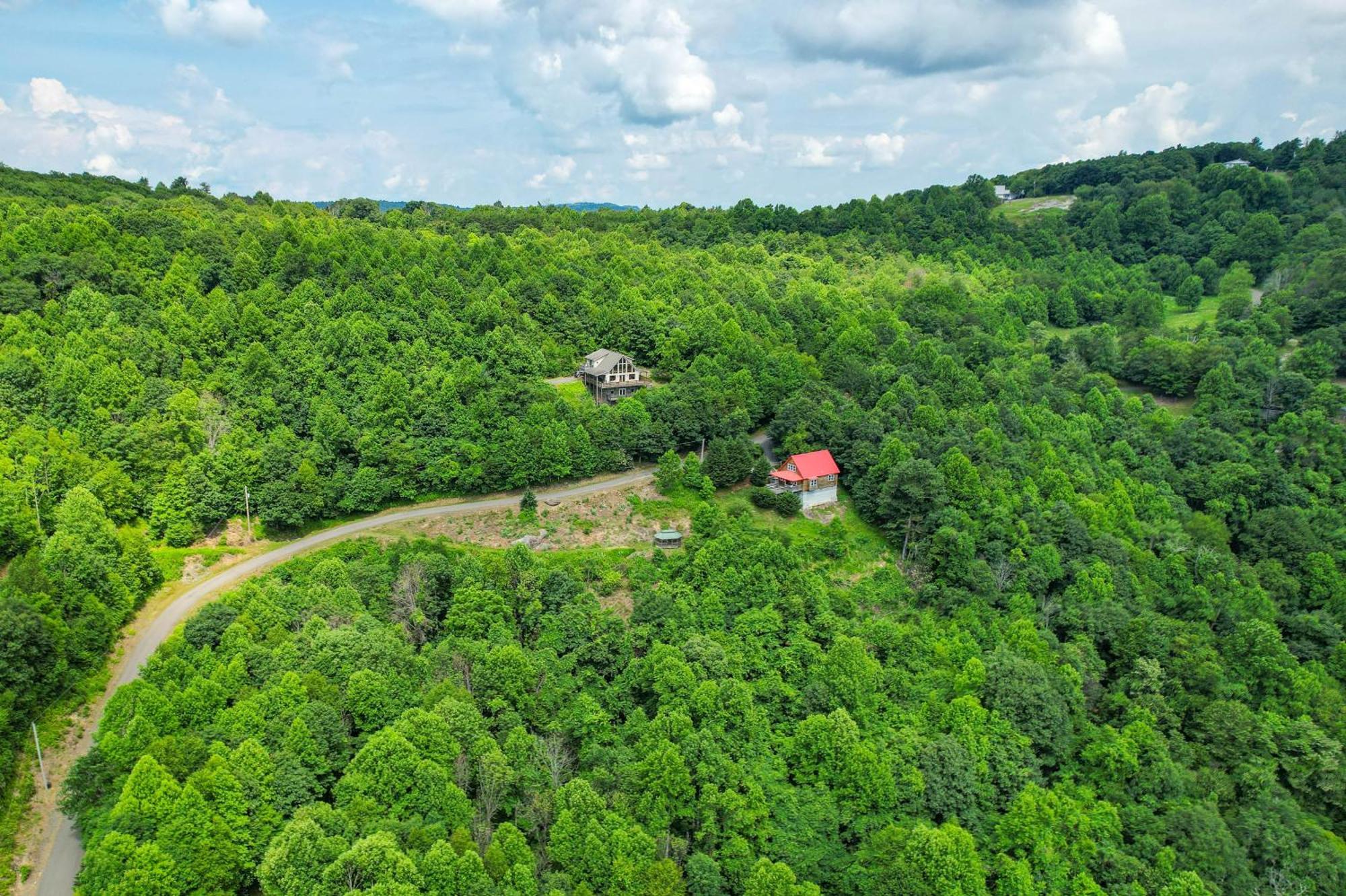 Warm And Cozy Cabin With Deck On Top Of The Blue Ridge Fancy Gap 외부 사진